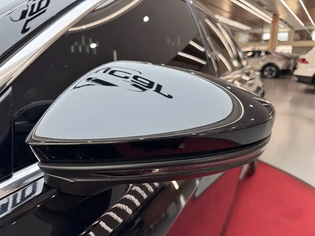 Audi A6L 2023 — фото 33