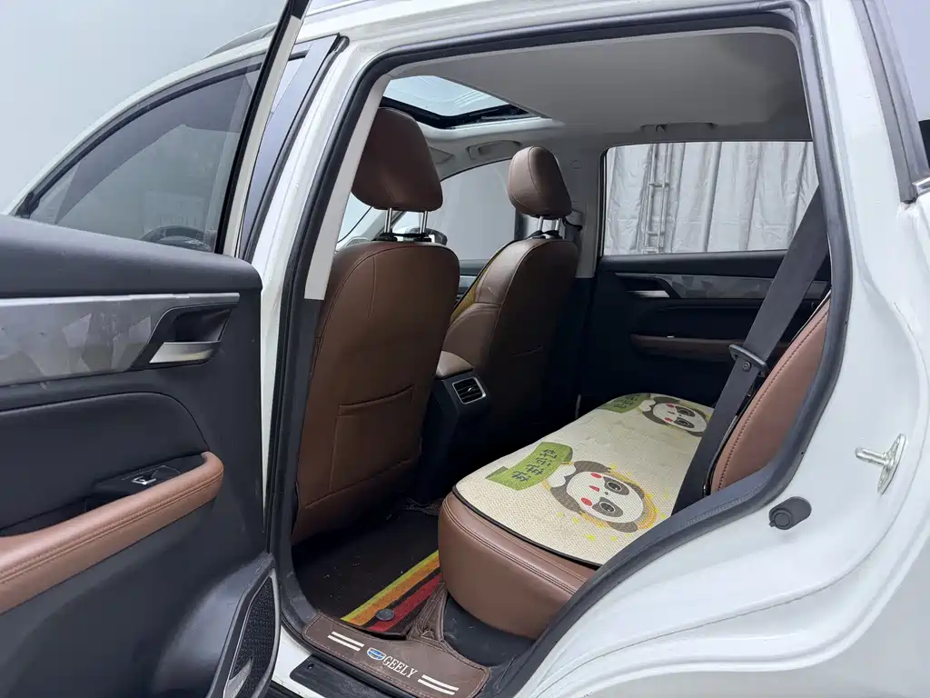 Geely Vision X6 2023 — фото 10