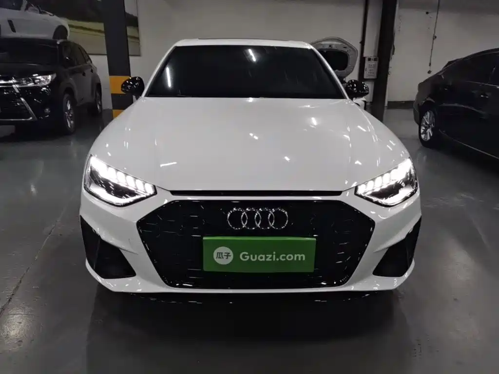 Audi A4L 2025