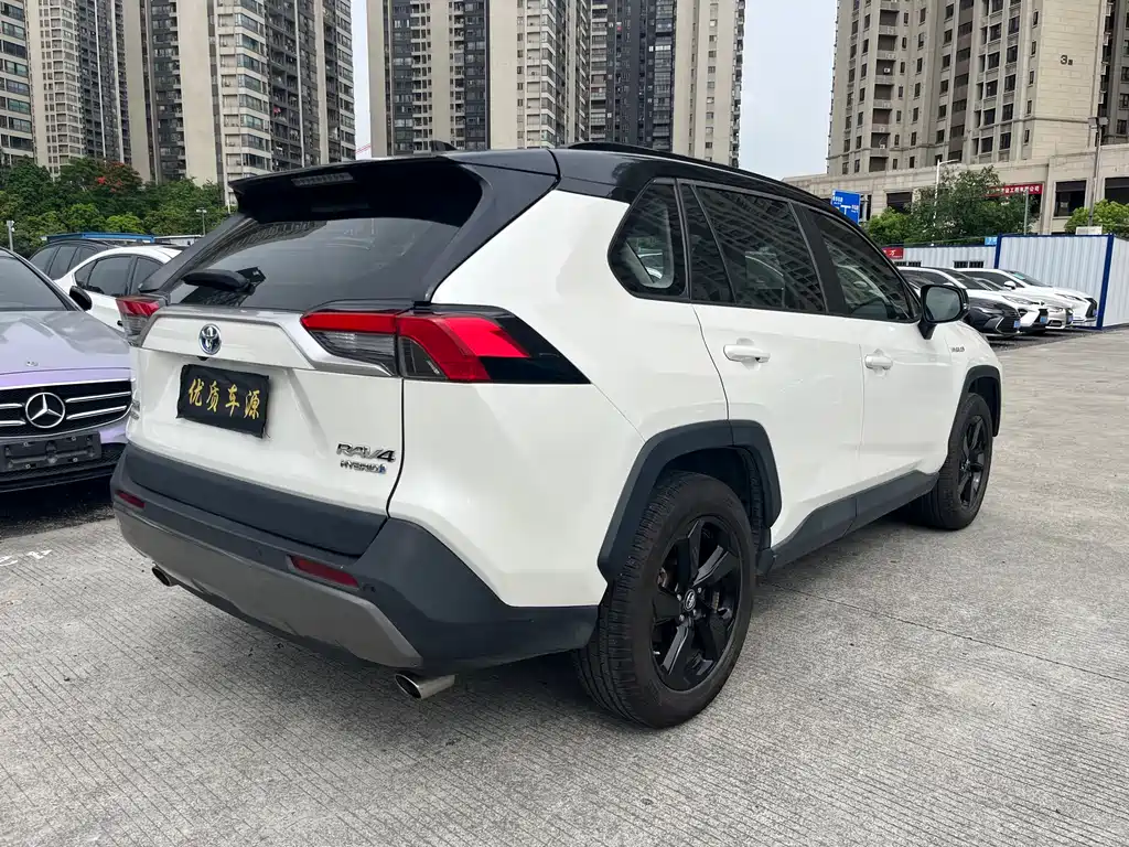 Toyota RAV4 2020