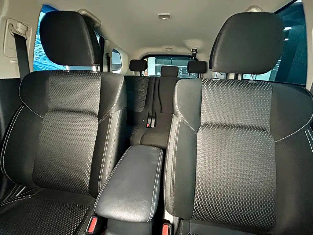 Mitsubishi Outlander 2022 — фото 10