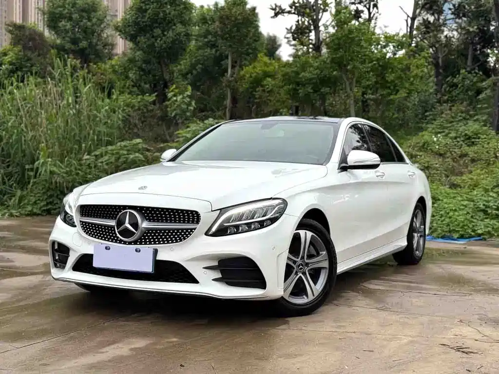 Mercedes-Benz C-Class 2020