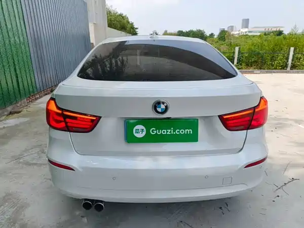 BMW 3 Series GT 2019