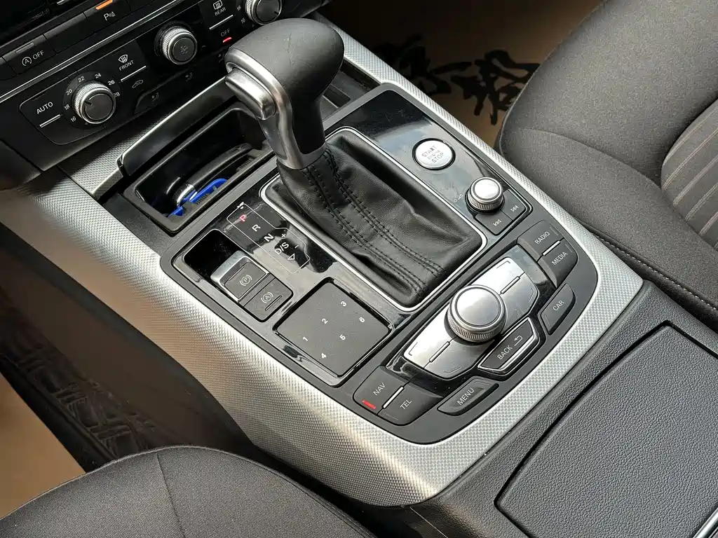 Audi A6L 2016 — фото 12