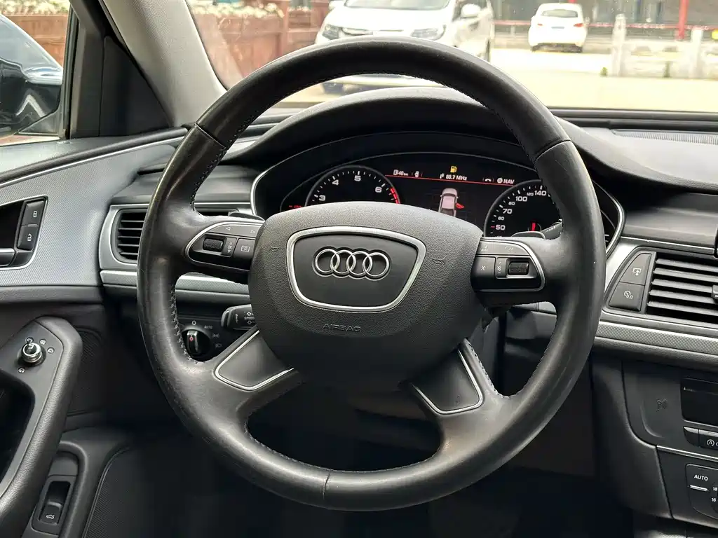 Audi A6L 2016 — фото 18