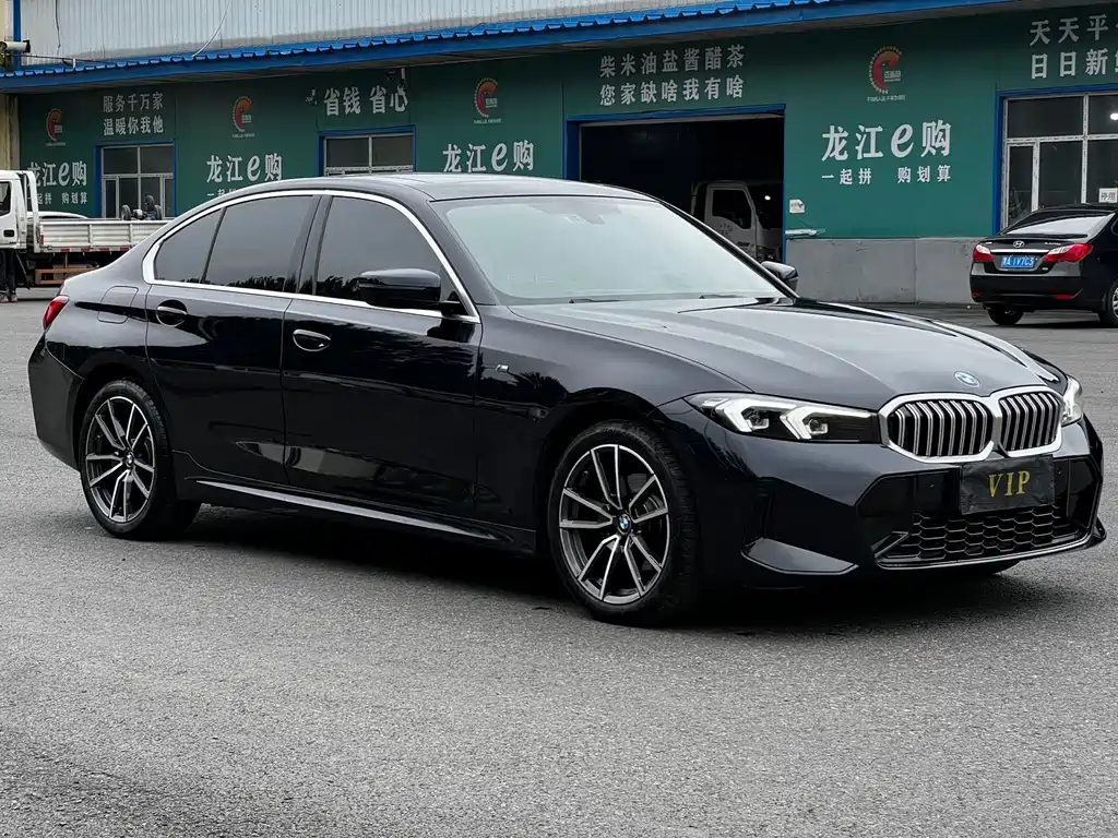 BMW 3 Series 2023