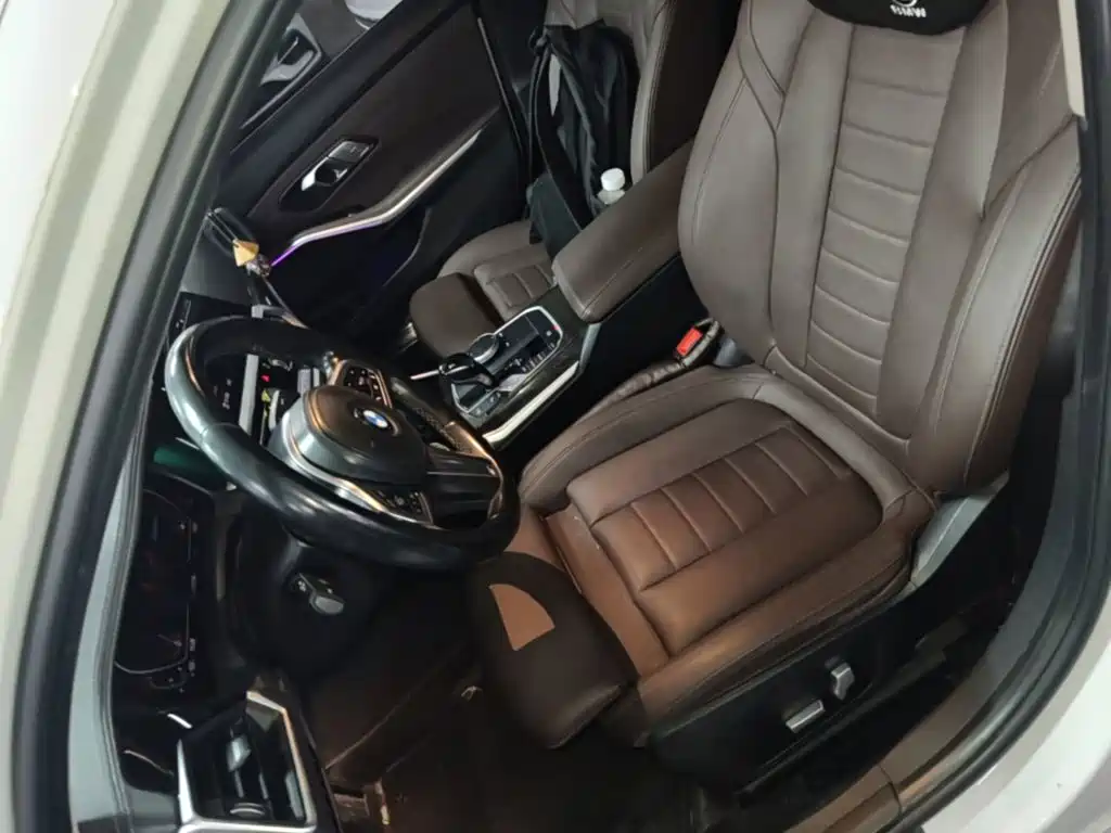 BMW 3 Series 2020 — фото 15