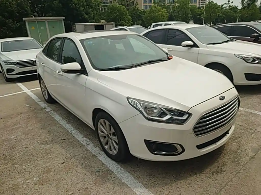 Ford Escort 2017
