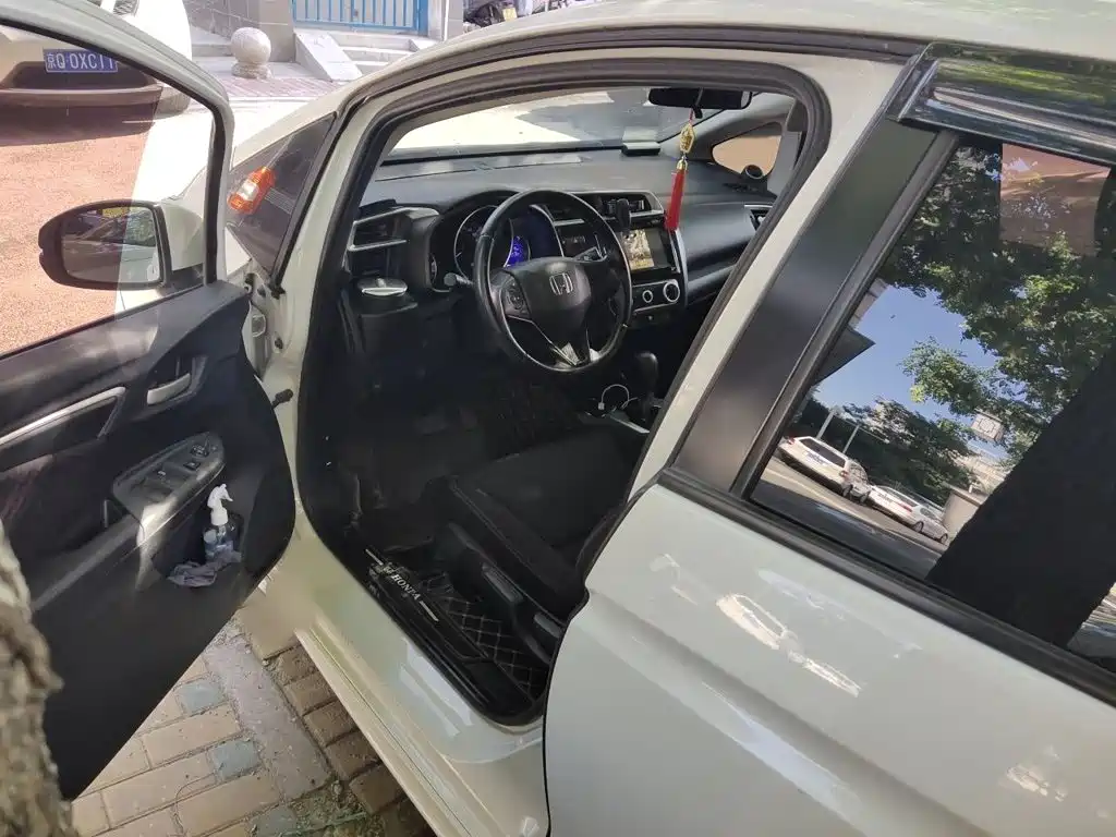 Honda Fit 2018 — фото 14