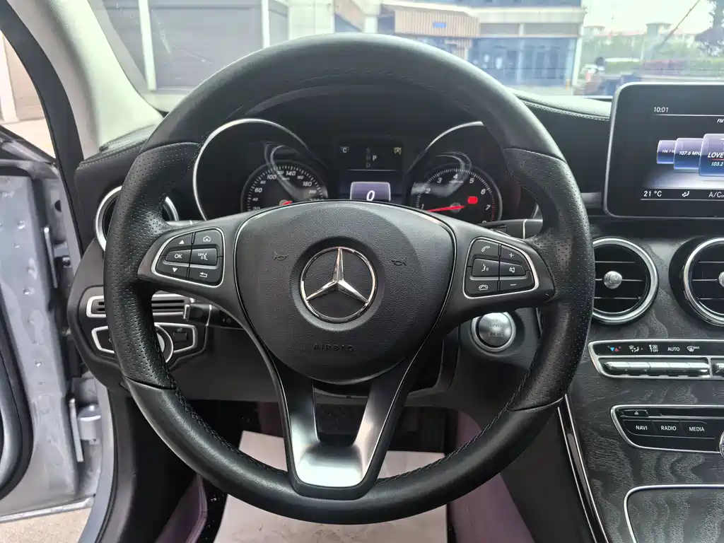 Mercedes-Benz C-Class 2019 — фото 10