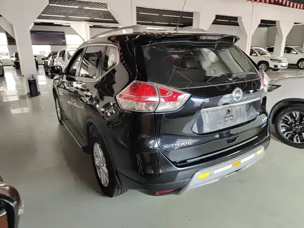 Nissan X-Trail 2015