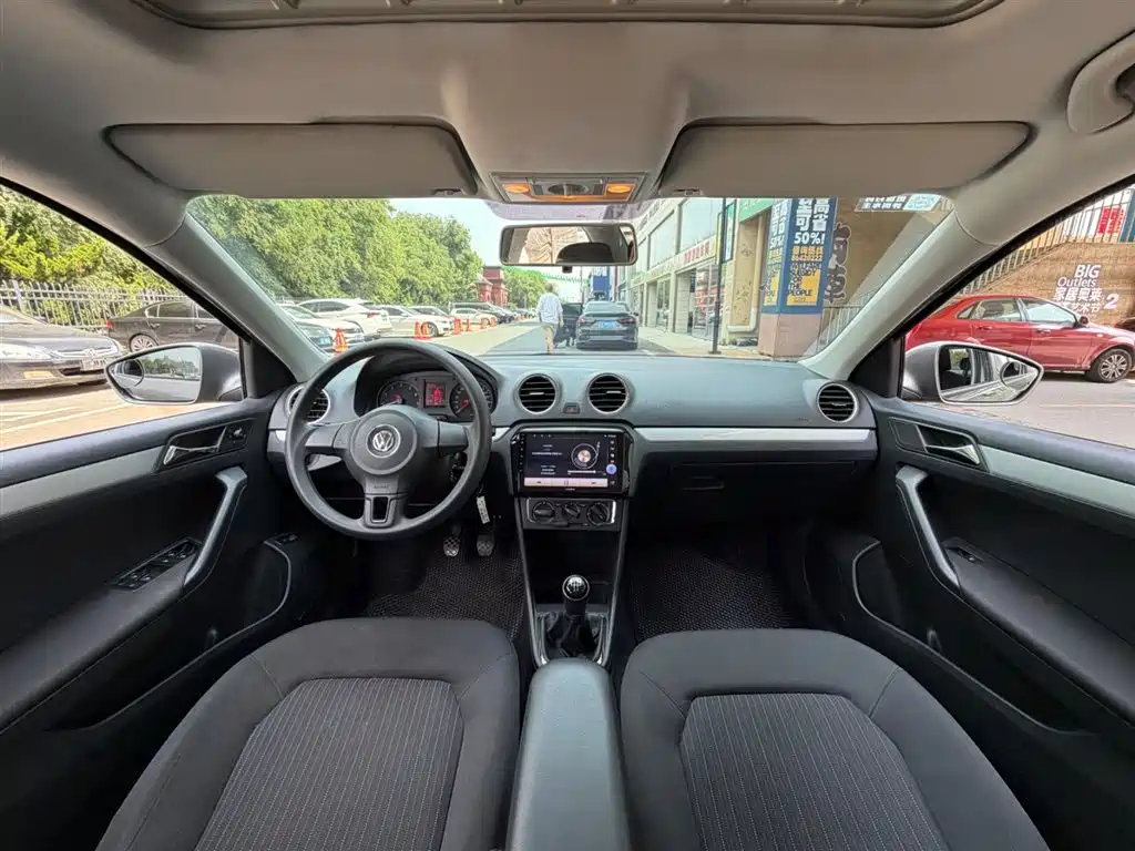Volkswagen Jetta 2013