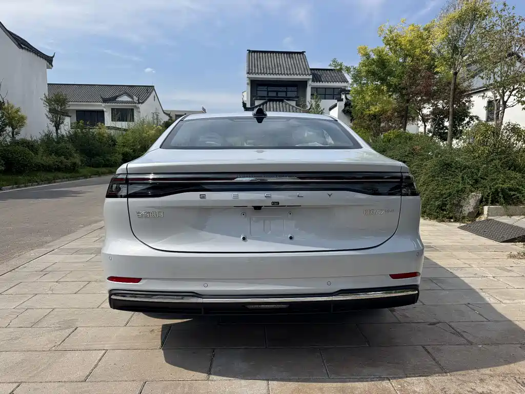 Geely Galaxy A7 EM 2026 — фото 9