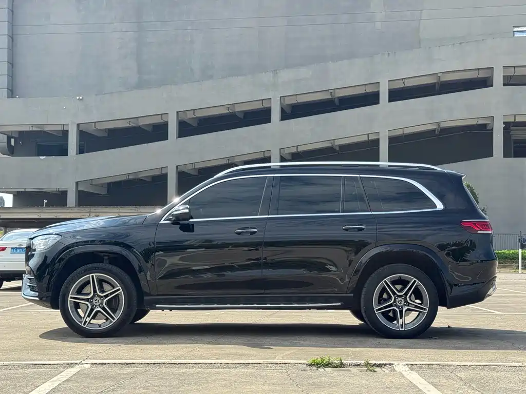 Mercedes-Benz GLS 2021