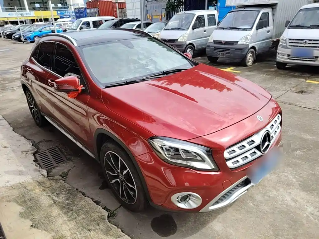 Mercedes-Benz GLA 2017