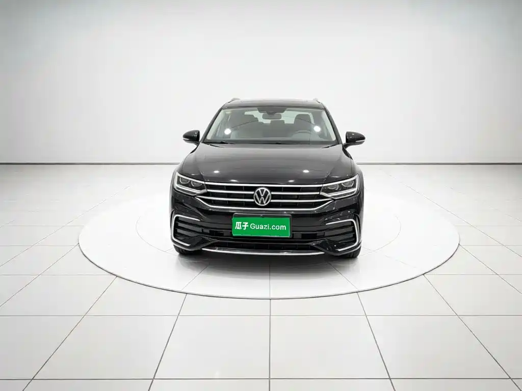 Volkswagen Tiguan L 2025 — фото 2