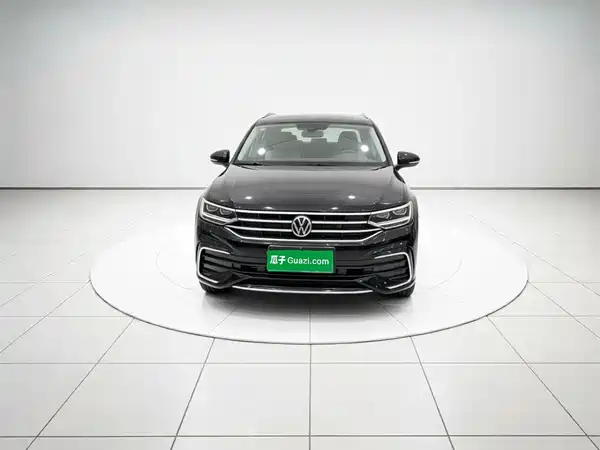Volkswagen Tiguan L 2025