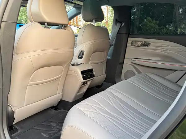 Geely Galaxy Starshine 8 2025