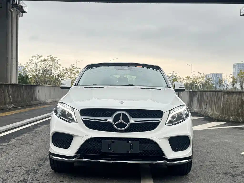 Mercedes-Benz GLE Coupe 2017 — фото 2