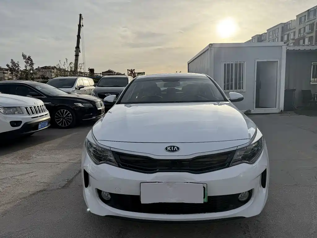 Kia K5 New Energy 2019 — фото 2