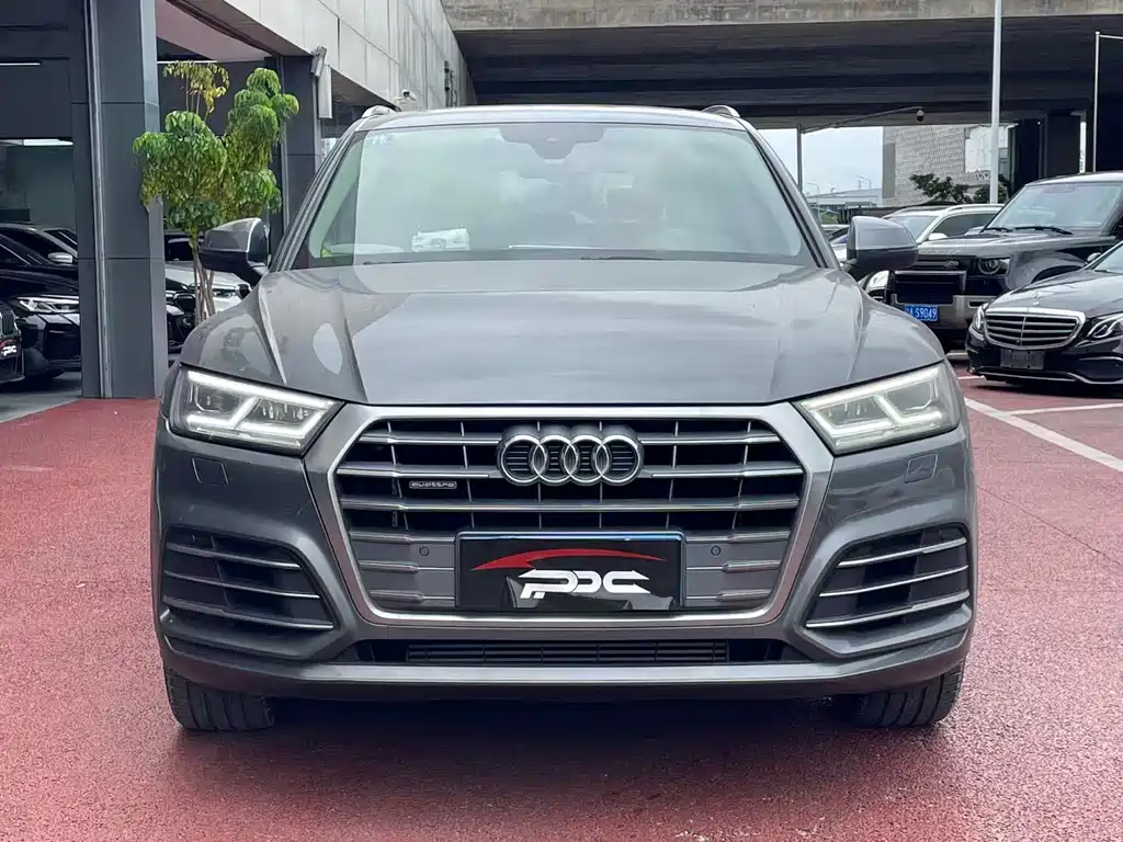 Audi Q5L 2019