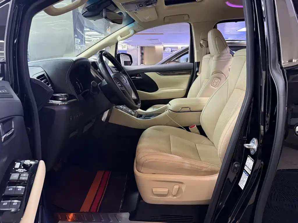 Toyota Alphard 2020
