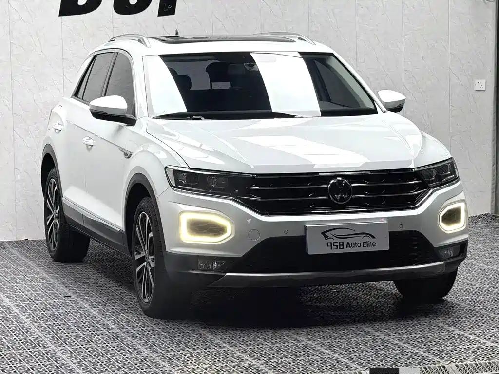 Volkswagen T-Roc 2022 — фото 3