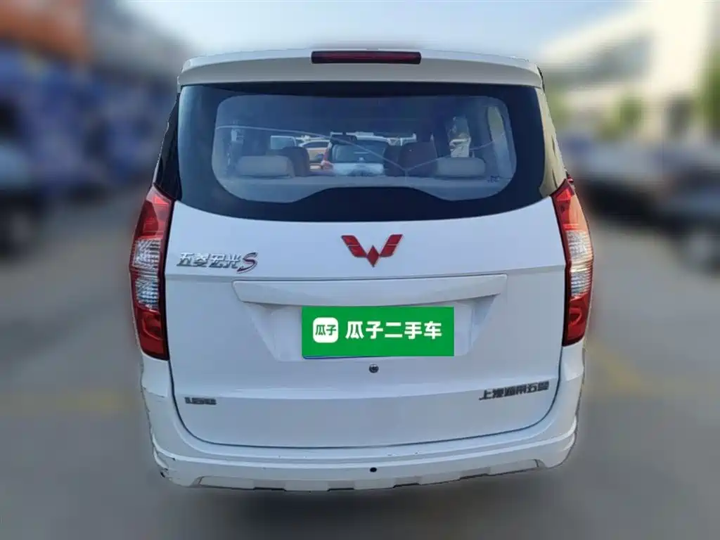 Wuling Hongguang 2016 — фото 10