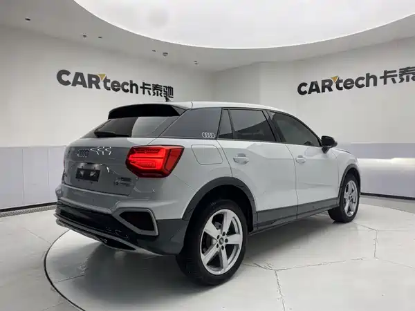 Audi Q2L 2022