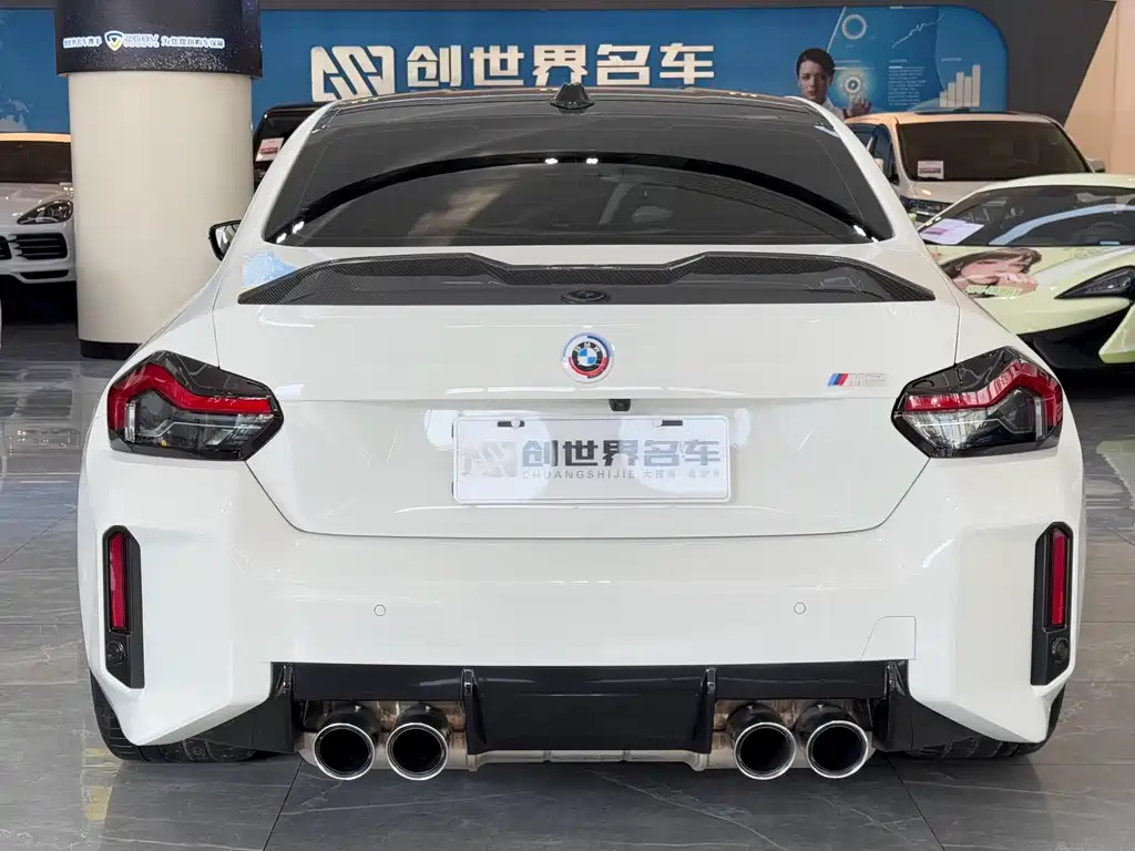 BMW M2 2024