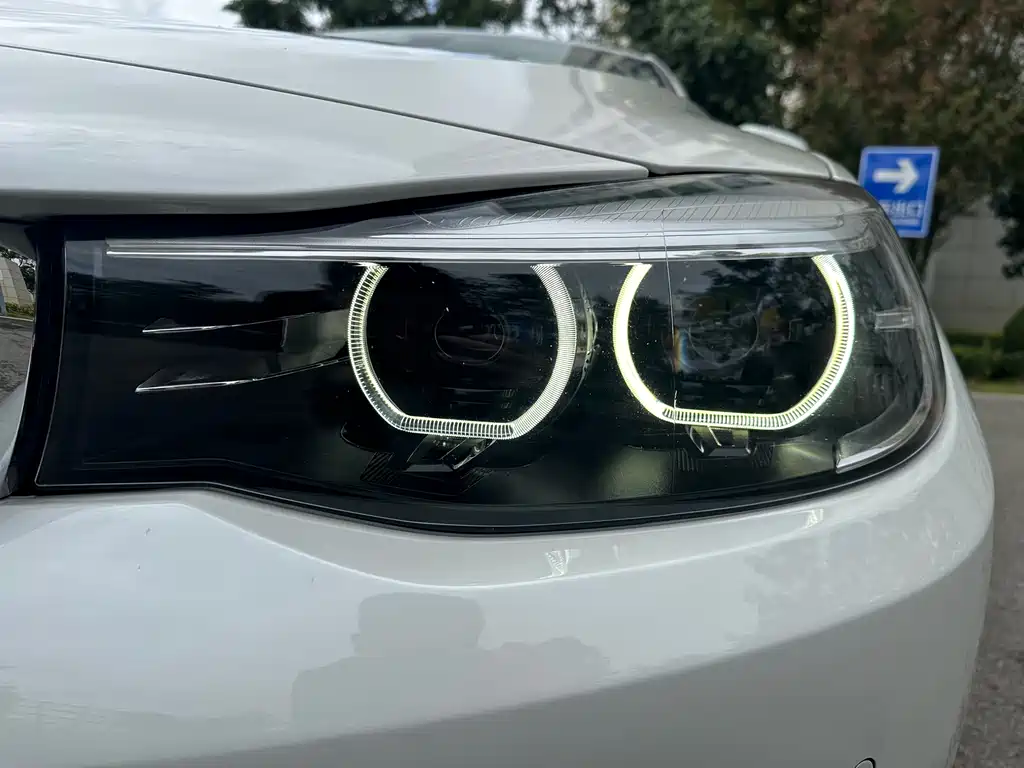 BMW 3 Series GT 2018 — фото 31