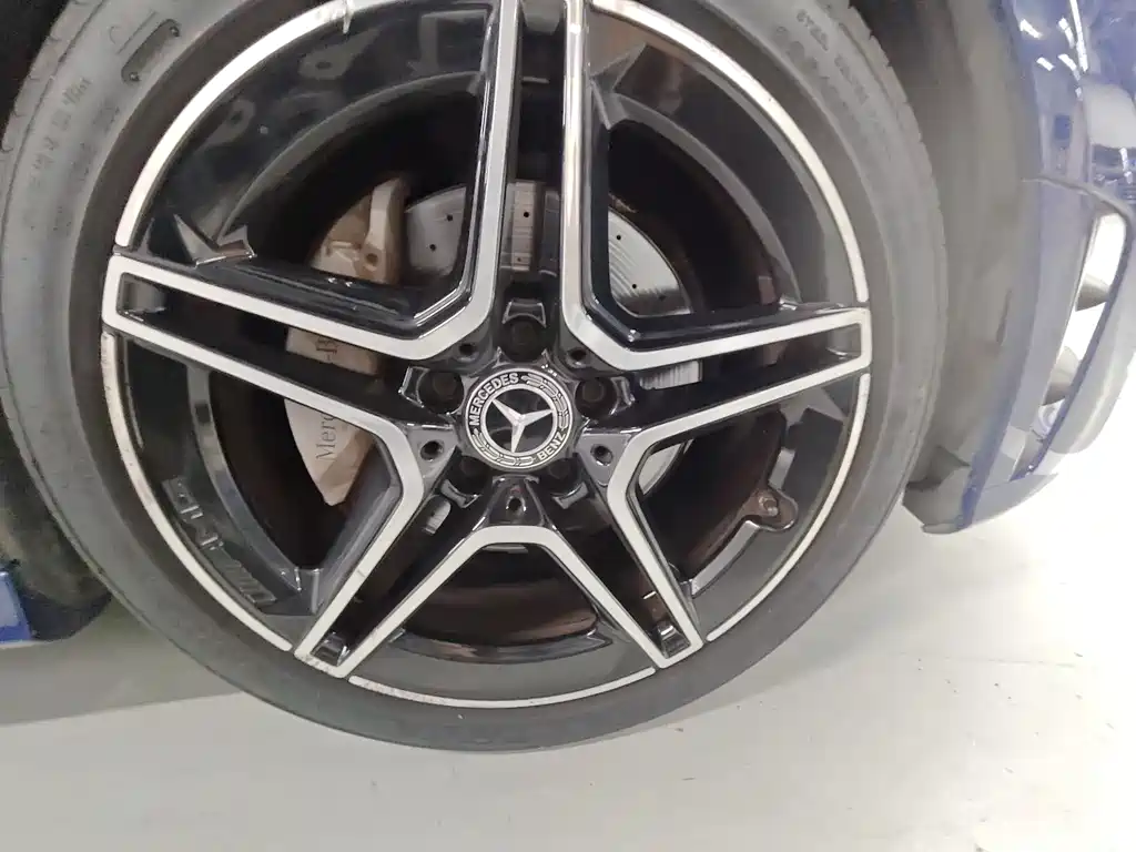 Mercedes-Benz C-Class 2021