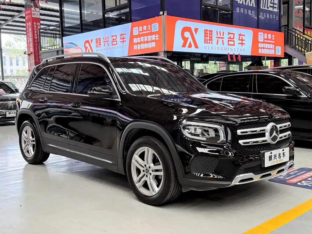 Mercedes-Benz GLB 2022