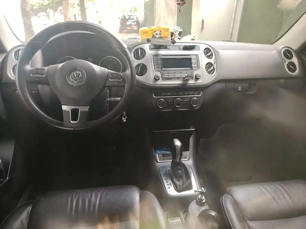 Volkswagen Tiguan 2016 — фото 10