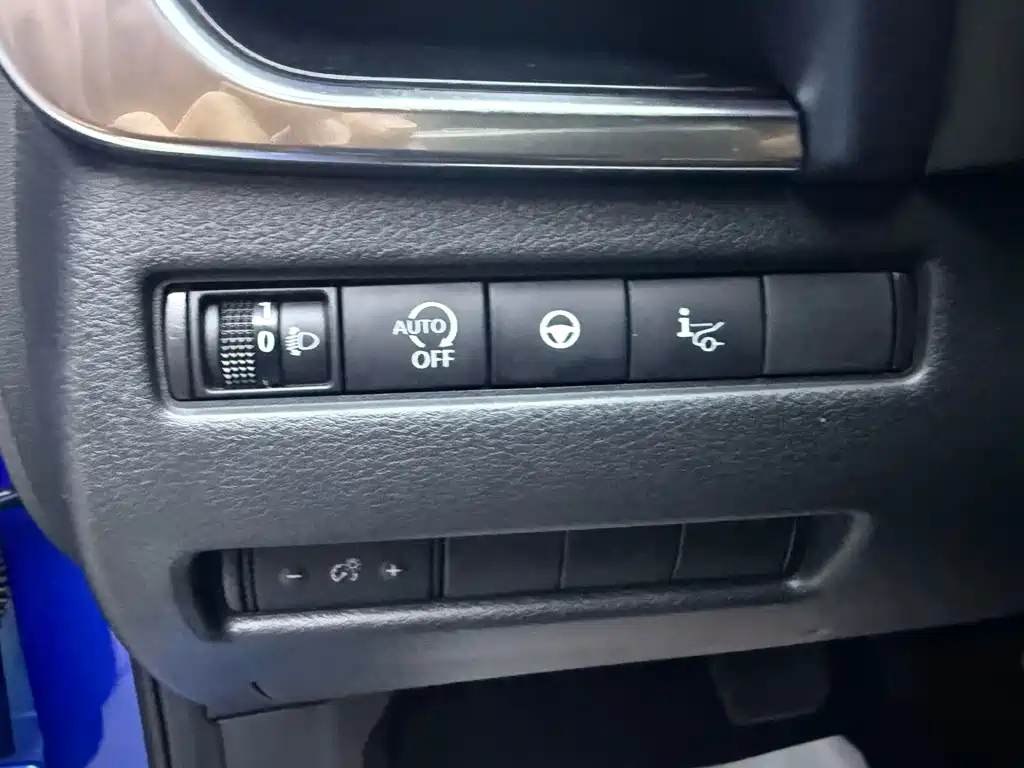Nissan Qashqai 2023 — фото 8