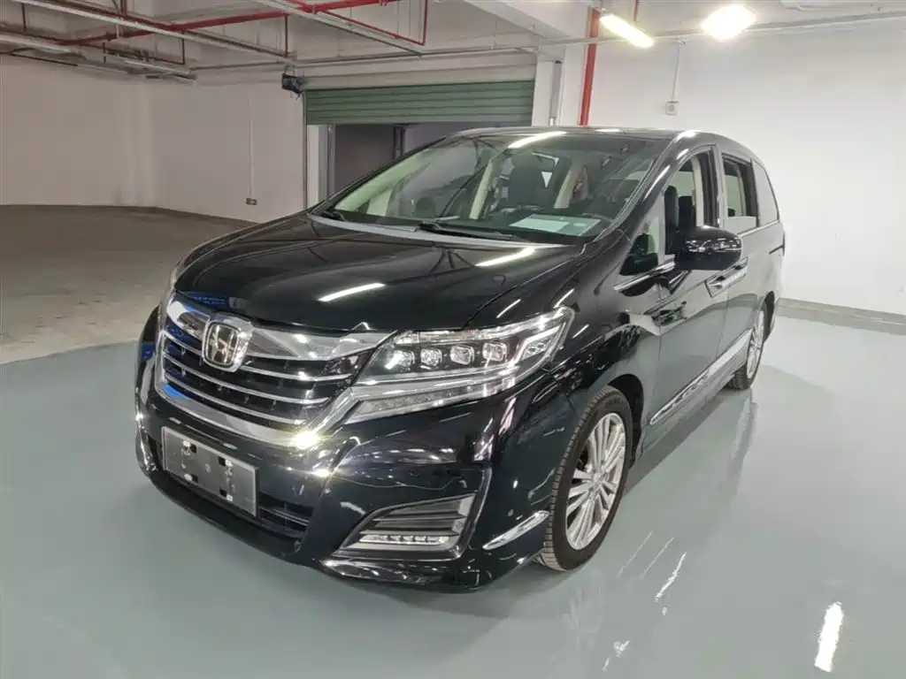 Honda Elysion 2017 — фото 1