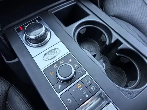 Land Rover Discovery 2018