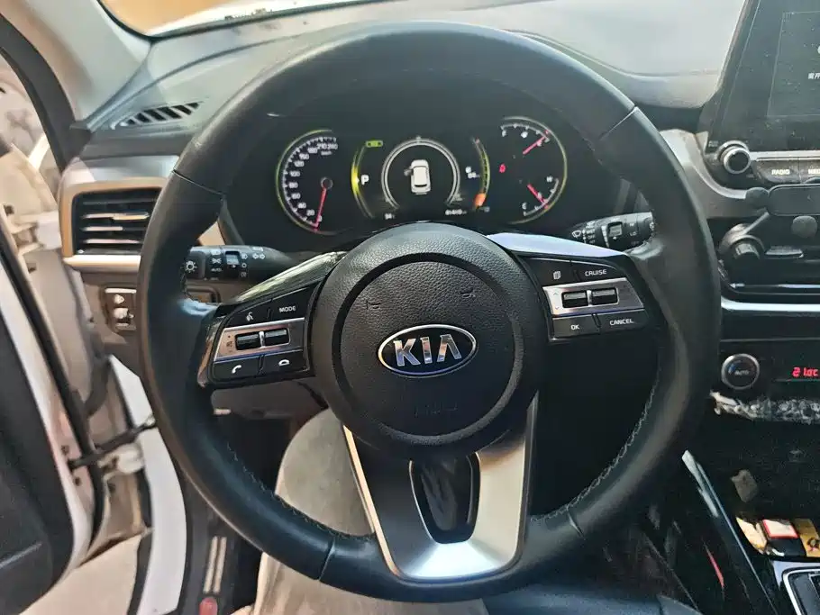 Kia Sportage 2021 — фото 15
