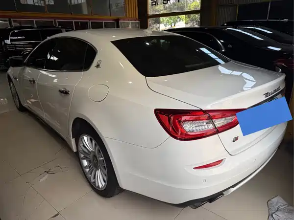 Maserati Quattroporte 2014
