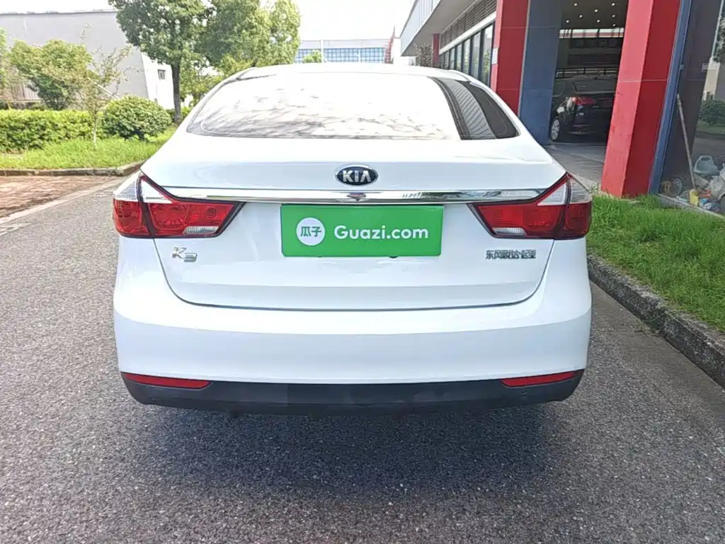 Kia K3 2016