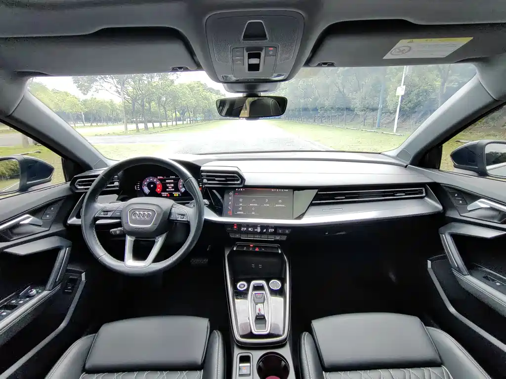 Audi A3 2025 — фото 13