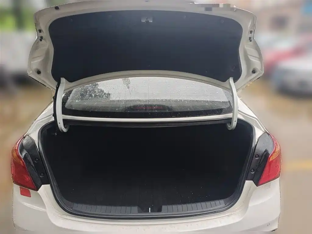 Hyundai Mistra 2018 — фото 16
