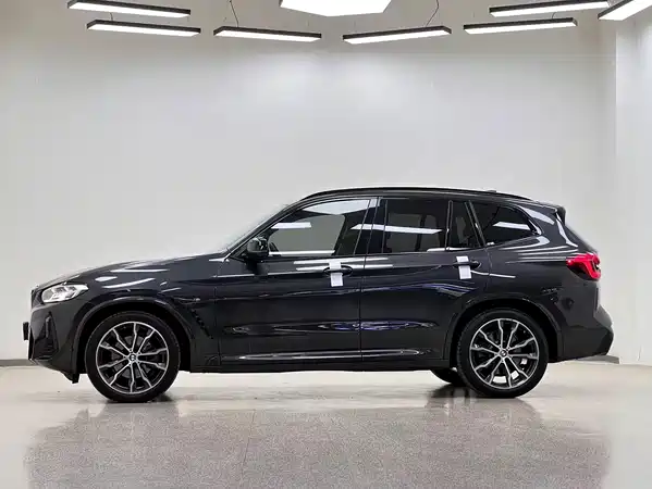 BMW X3 2021