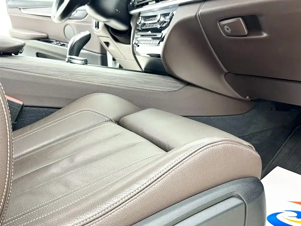 BMW X5 2015 — фото 10