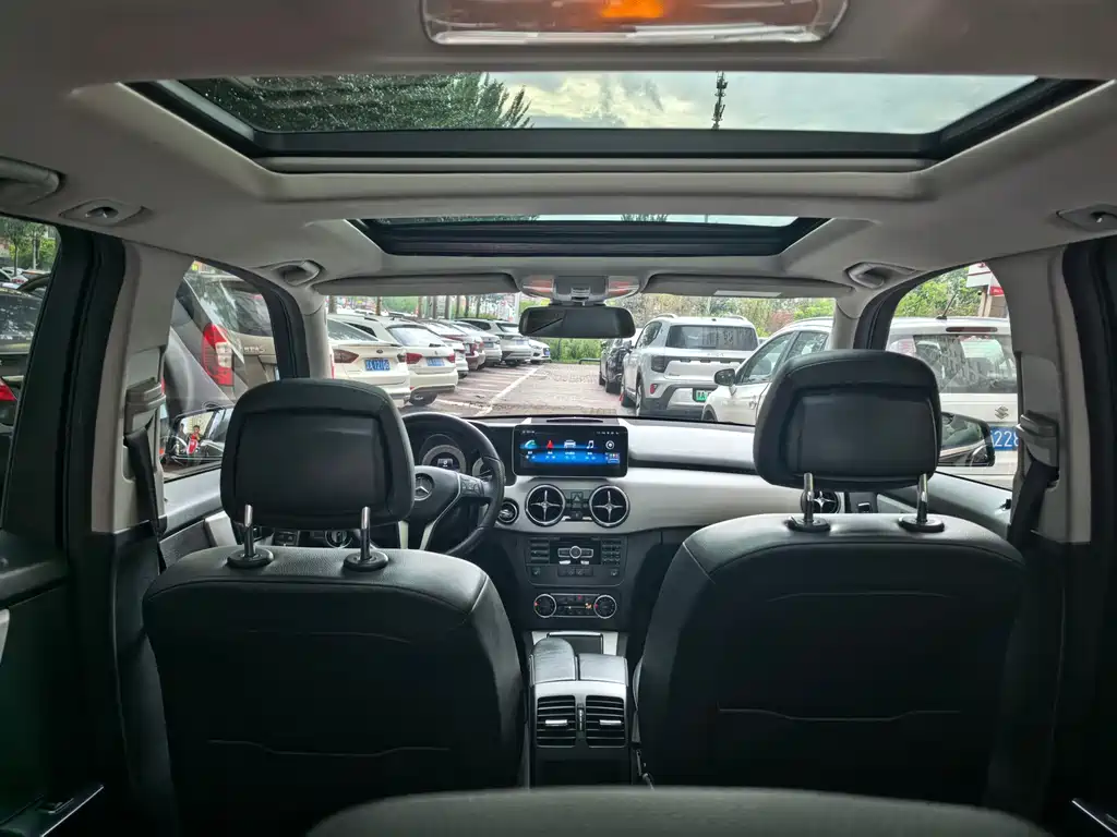 Mercedes-Benz GLK-Class 2013 — фото 11