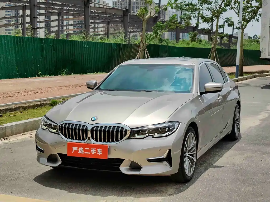 BMW 3 Series 2019 — фото 1