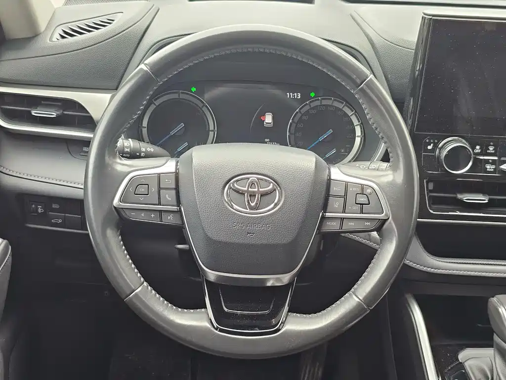Toyota Highlander 2021 — фото 11