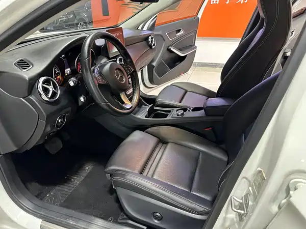 Mercedes-Benz GLA 2018