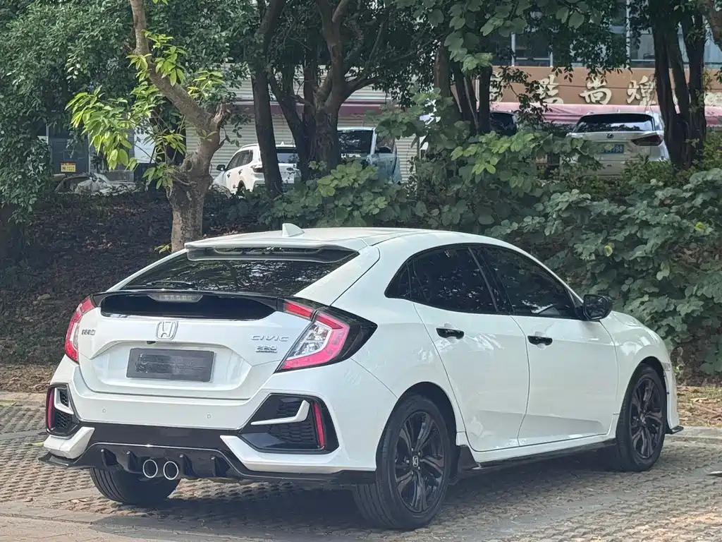 Honda Civic 2021 — фото 16