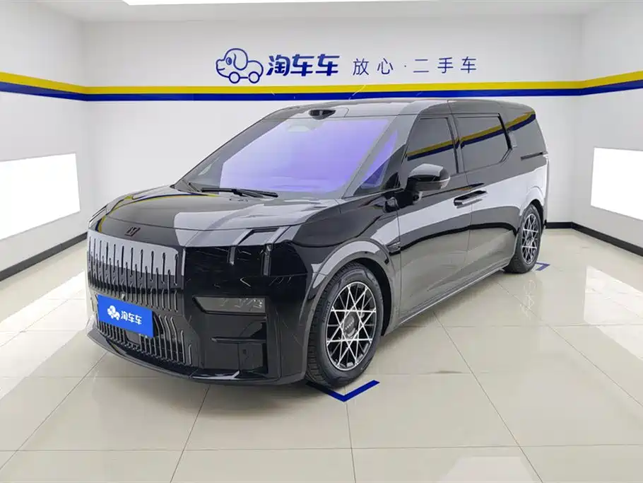 Zeekr 009 2025